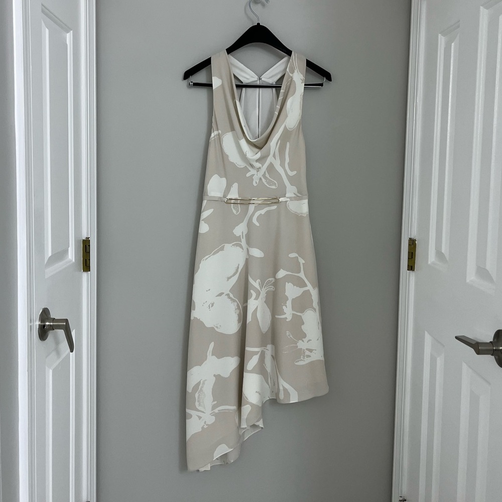 Halston Heritage Dress Floral Printed Gold Accent, High-Low, Size 4